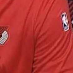 北京时间3月24日，NBA常规赛开拓者主场134-99大胜篮网。赛后，开拓者主帅