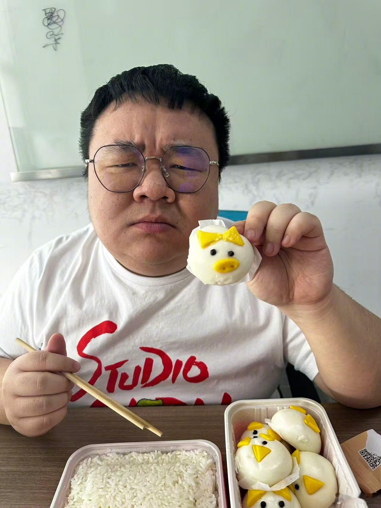 啊哈哈哈哈哈哈哈哈哈哈…… 