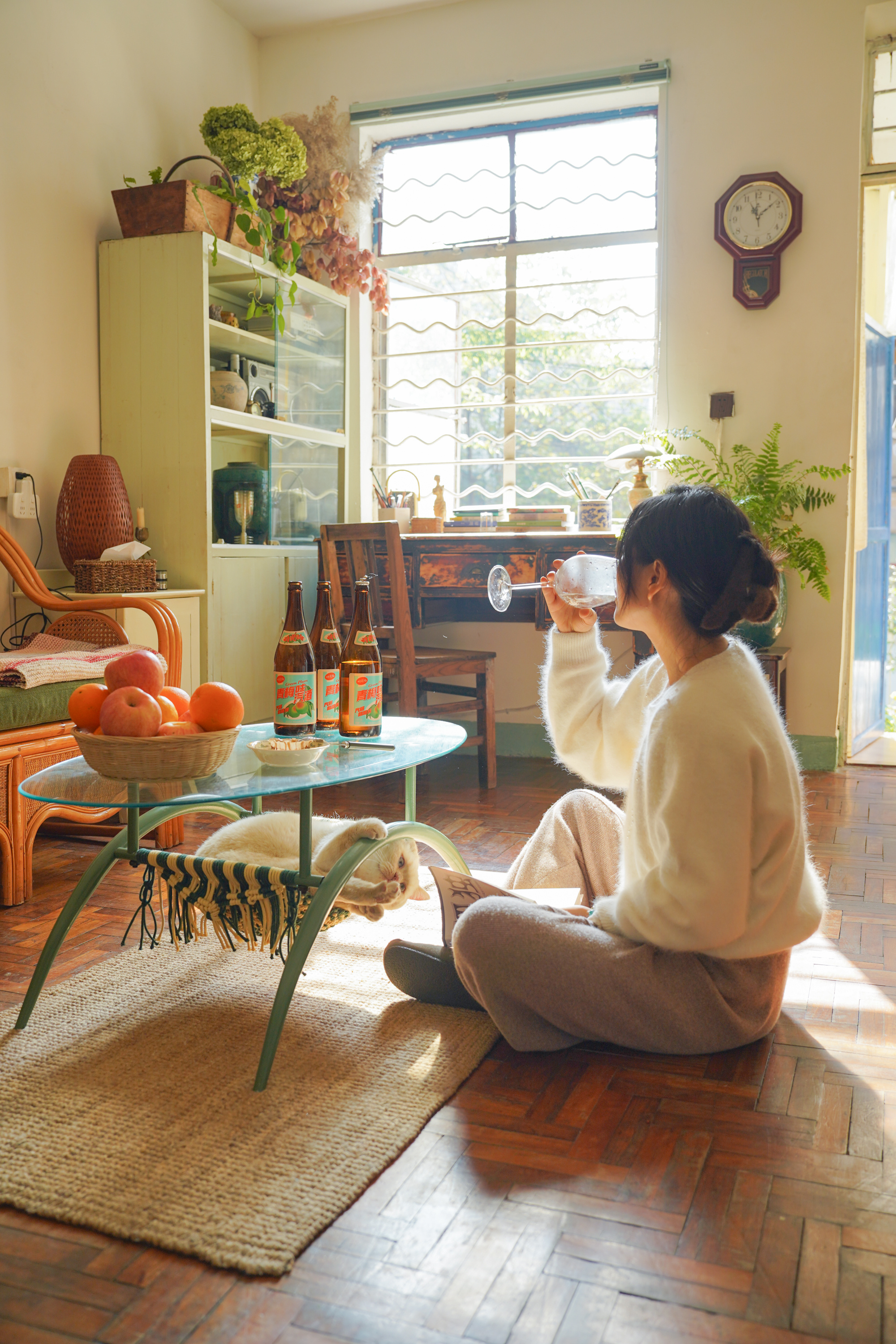 34岁。恢复独身后才发现，外面并没有下雨。原来我一直渴望的安稳与浪漫共存的生活，