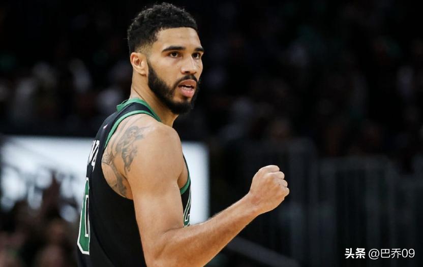 塔图姆本赛季回归，周六战独行侠或迎赛季首秀，术后不到10个月复出创奇迹
 
据S