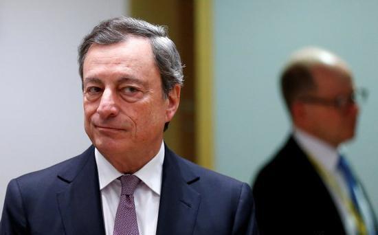 意大利前总理德拉吉担忧欧盟边缘化，呼吁联盟团结。他认为欧盟正面临两大威胁: 其一