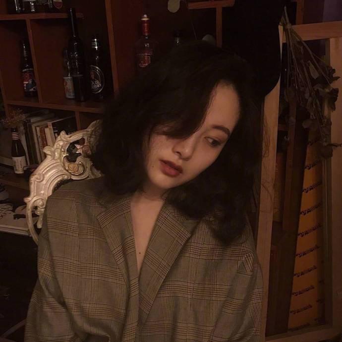 [2025]                比起有人左右情绪的日子，      