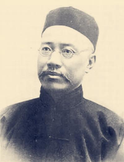 1915 年 8 月 14 日，北京报纸登出一份名单：筹安会 "六君子"。这是个