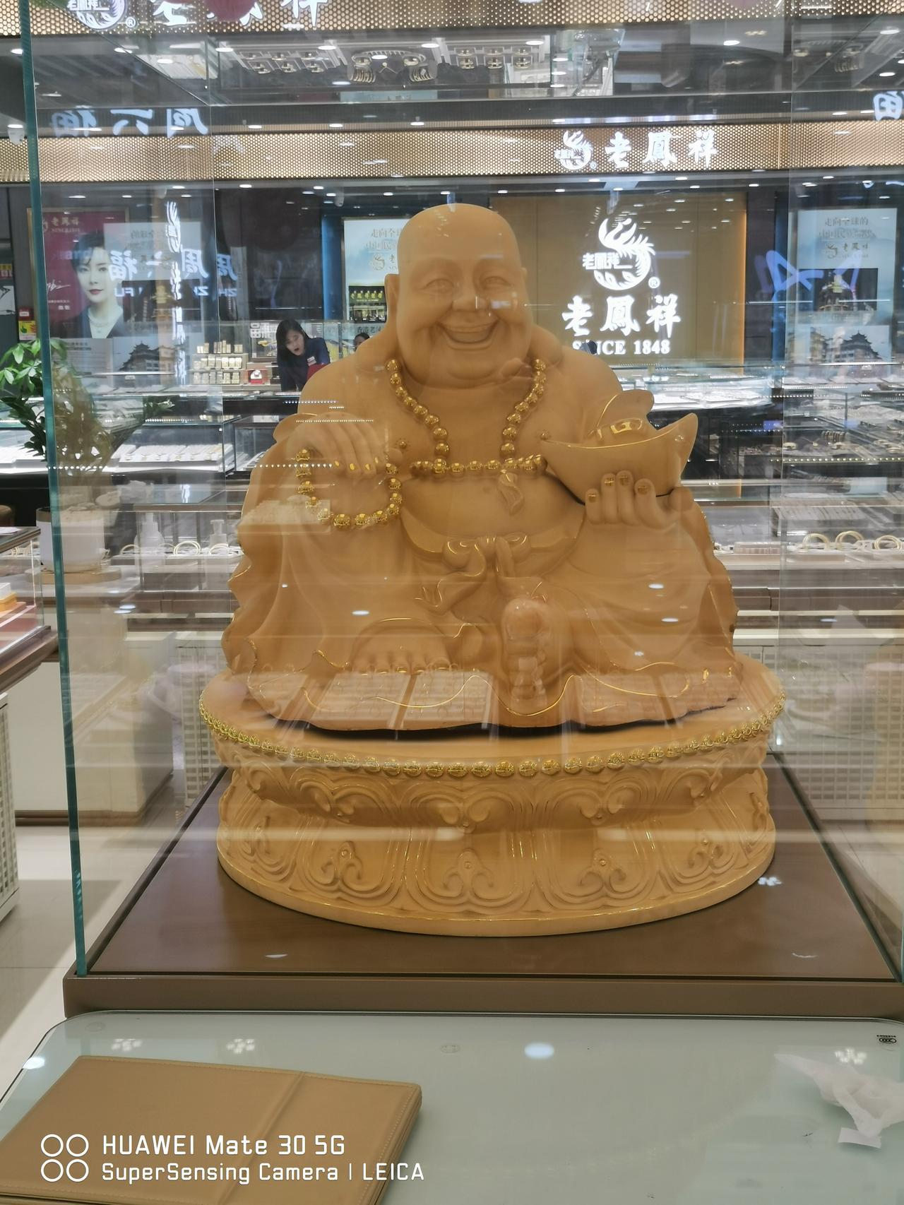 一句话证明你老了！字数越少越好“燕舞燕舞，一曲歌来一片情”，听过和看到过这句八十