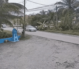 人车分离，人过去了，车没过。
安全无小事，平安即是福。