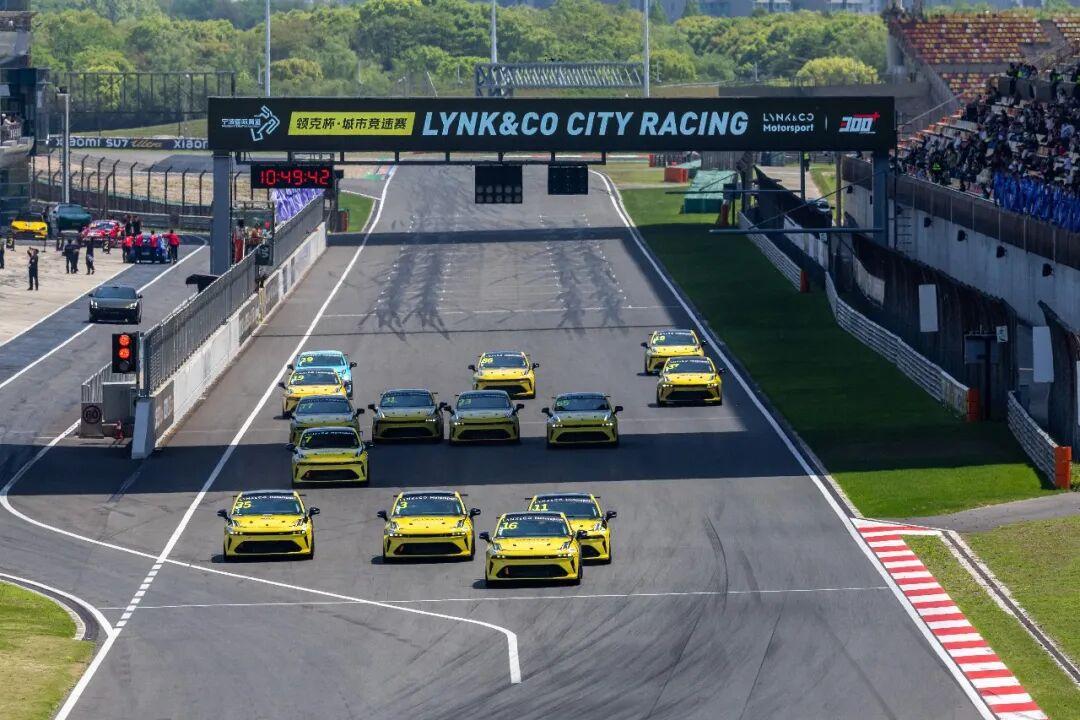 30台TCR赛车、37台中国杯战车，这周末宁波要炸
刚看完CTCC宁波站的参赛名