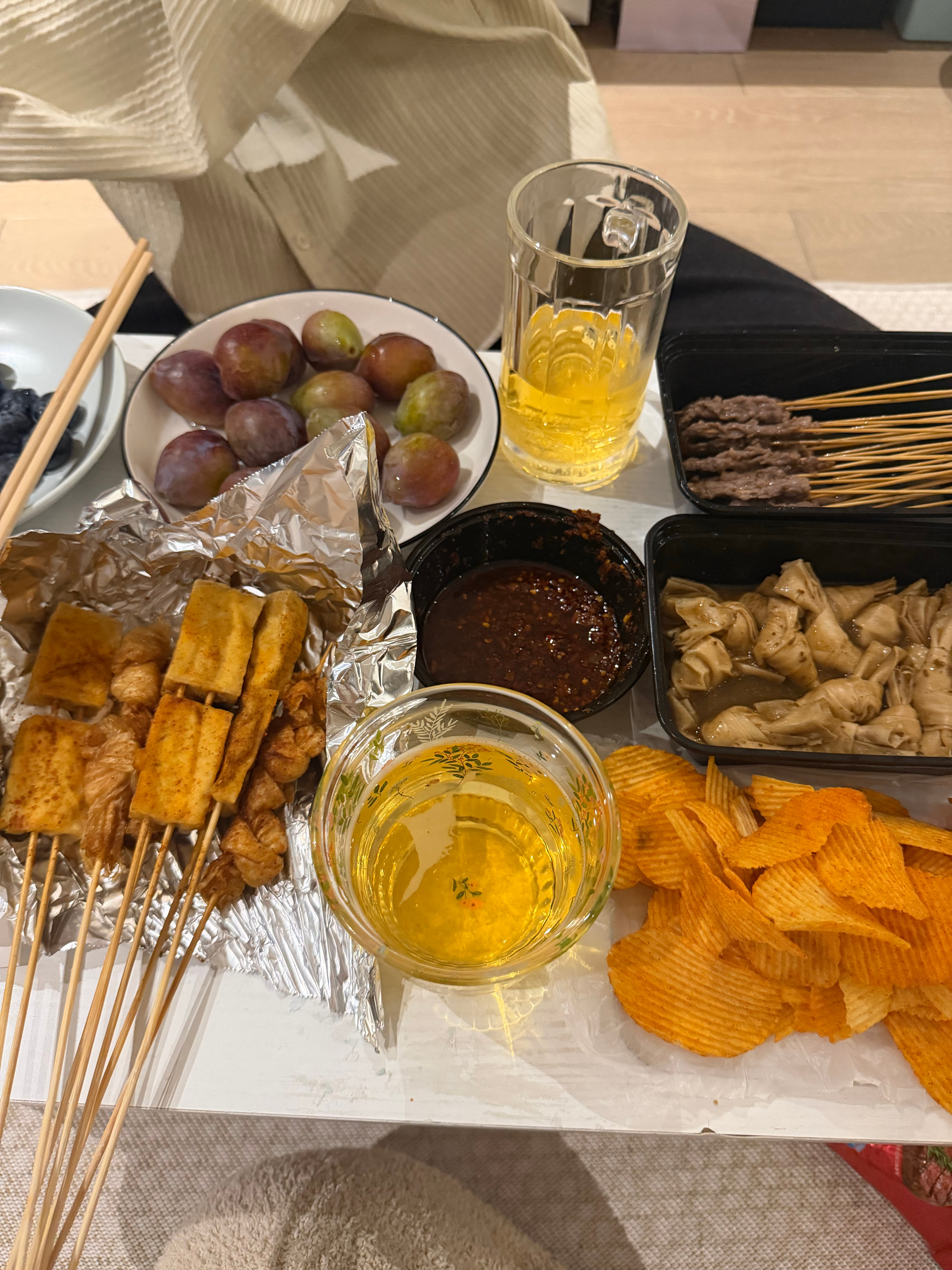 开喝开喝每周一次的双人爽喝聊天日 