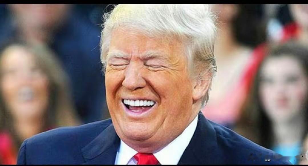 特朗普今天（北京时间2月18日）得意洋洋地发文写道：“我们与日本达成的巨额贸易协