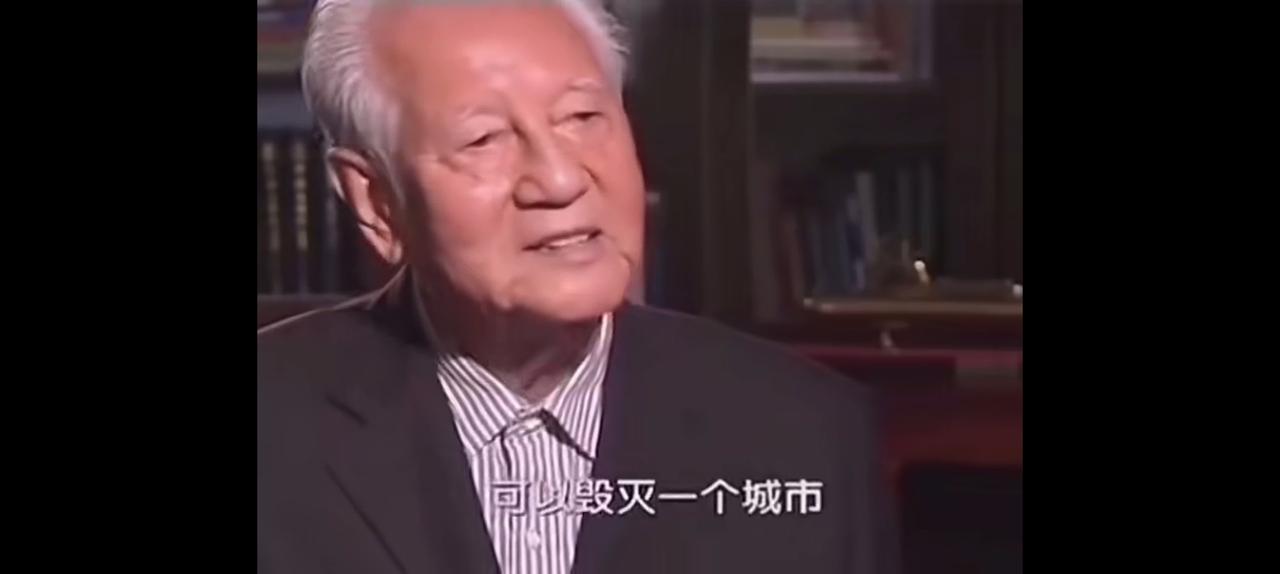 以前总是听那些草根军事发烧友讲，核导弹有多么多么大的威力，总觉得是民间夸张的说法