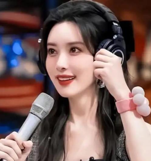 浪姐曾邀请孟子义被拒绝了 已经满三十岁的孟子义透露被浪姐邀请参加，但孟姐明确拒绝