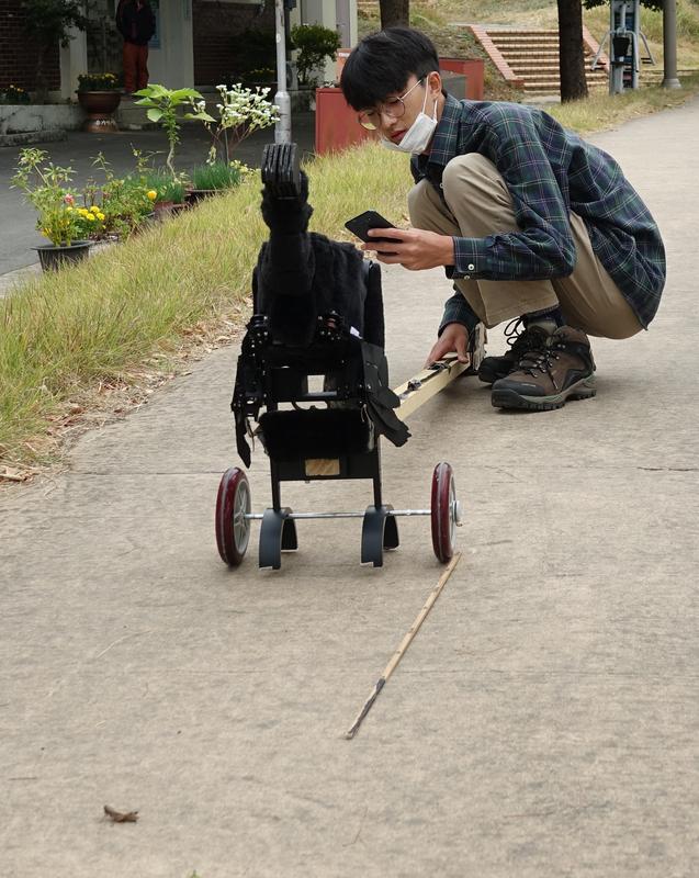 中国科学家太牛了，他们用15年磨一剑的坚持攻克了多个世界级难题。中科院微电子所汤