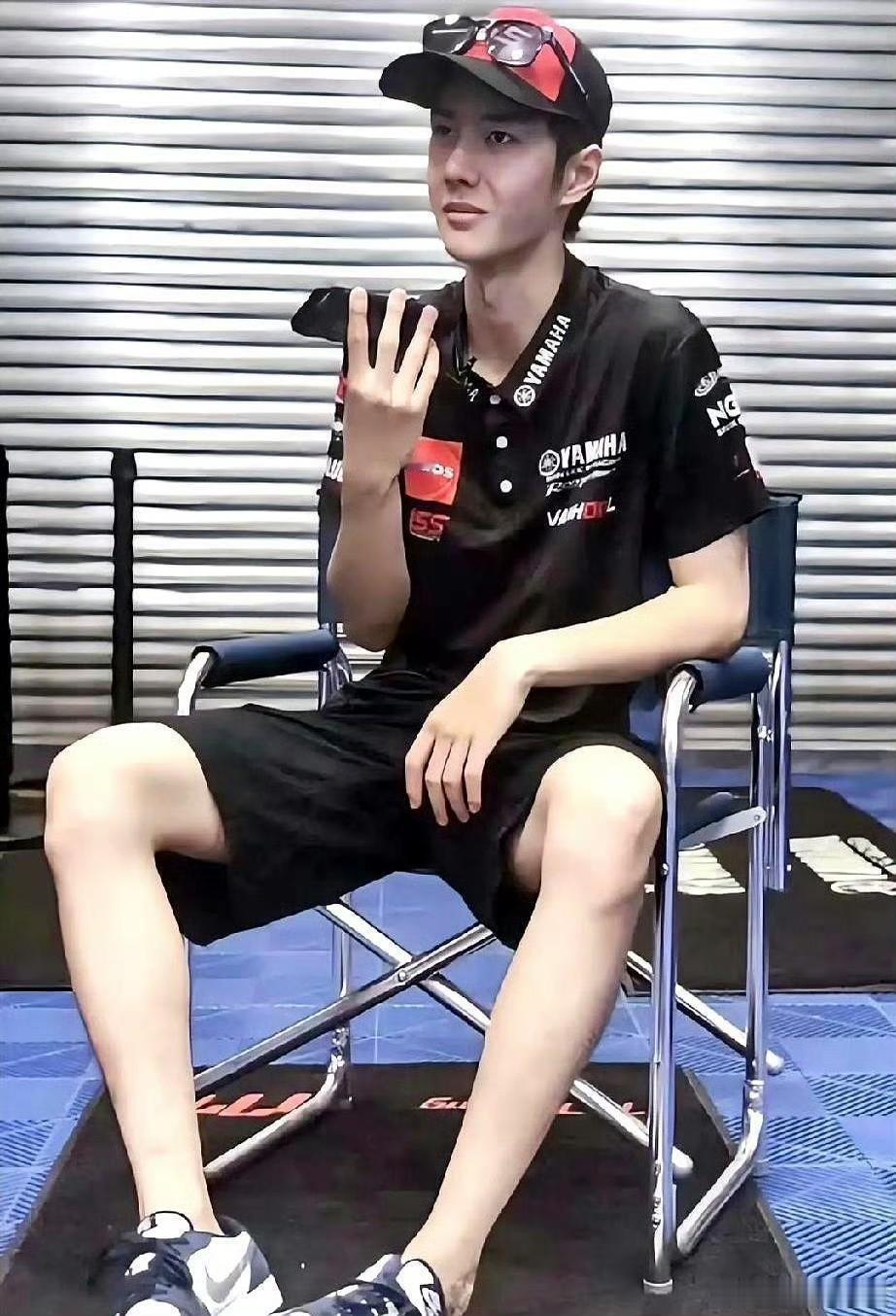 27岁的王一博，一天只吃一顿饭 ​​​