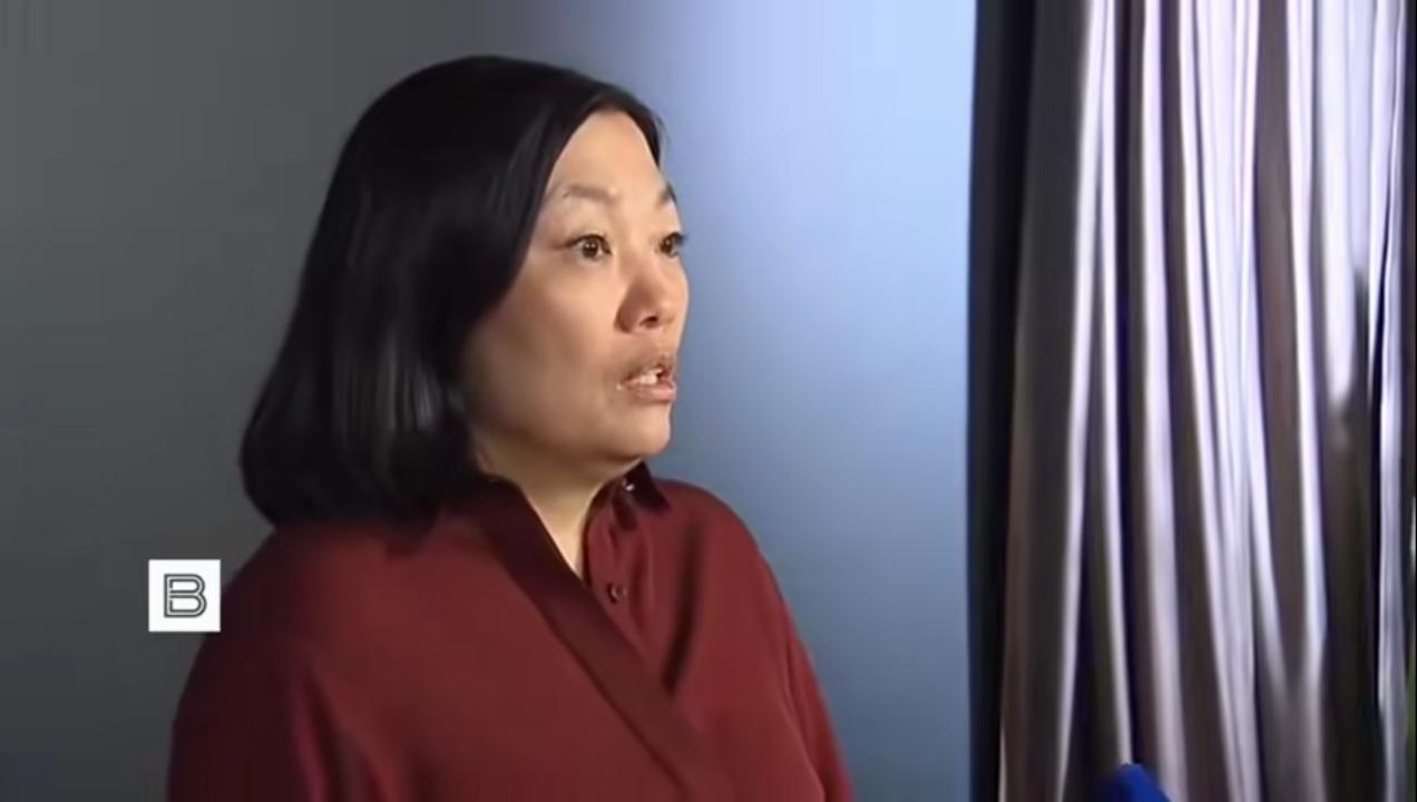 野莓公司女老板与丈夫为争公司控制权枪战，情节狗血堪比影视剧。克里姆林宫旁半公里的