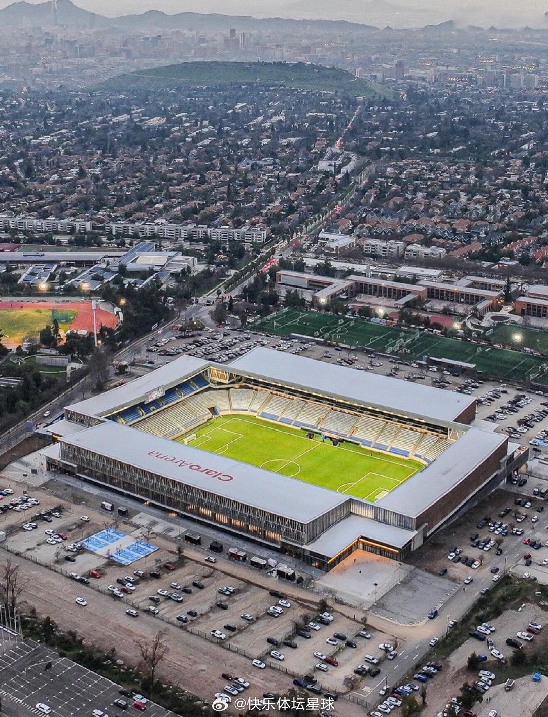 篮天下世界上的美丽球场  克拉罗竞技场  | 智利圣地亚哥 许昕说我会回国家队 