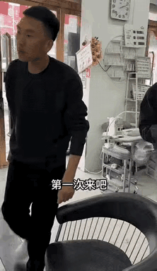 小哥哥：18元剪个头发我都会考虑，还58？98？