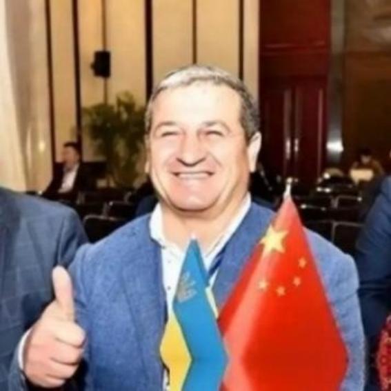乌克兰独立后，大量科学家被中国“接纳”。而这些科学家来到中国后，不少人第一个要求