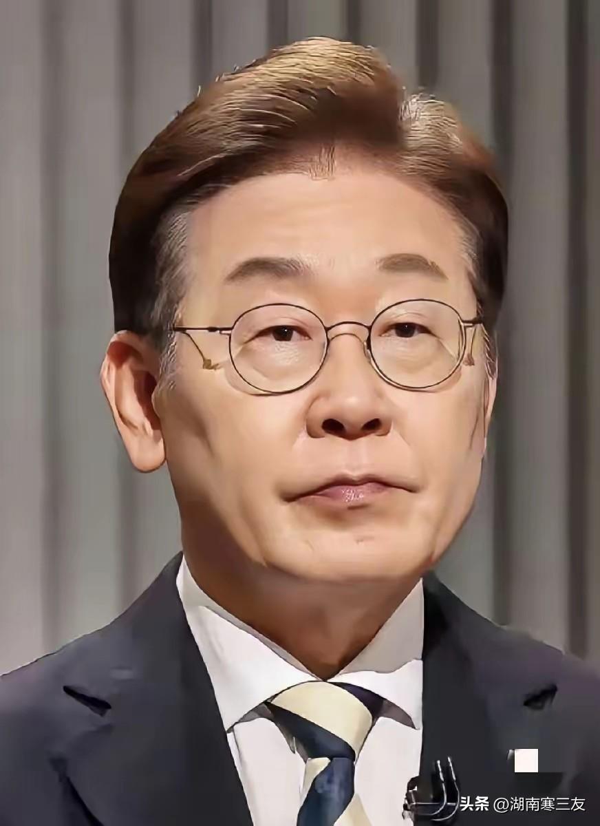 韩国检察厅寿终正寝，李在明执政已无后顾之忧。
韩国检察是青瓦台魔咒的代名词，李在