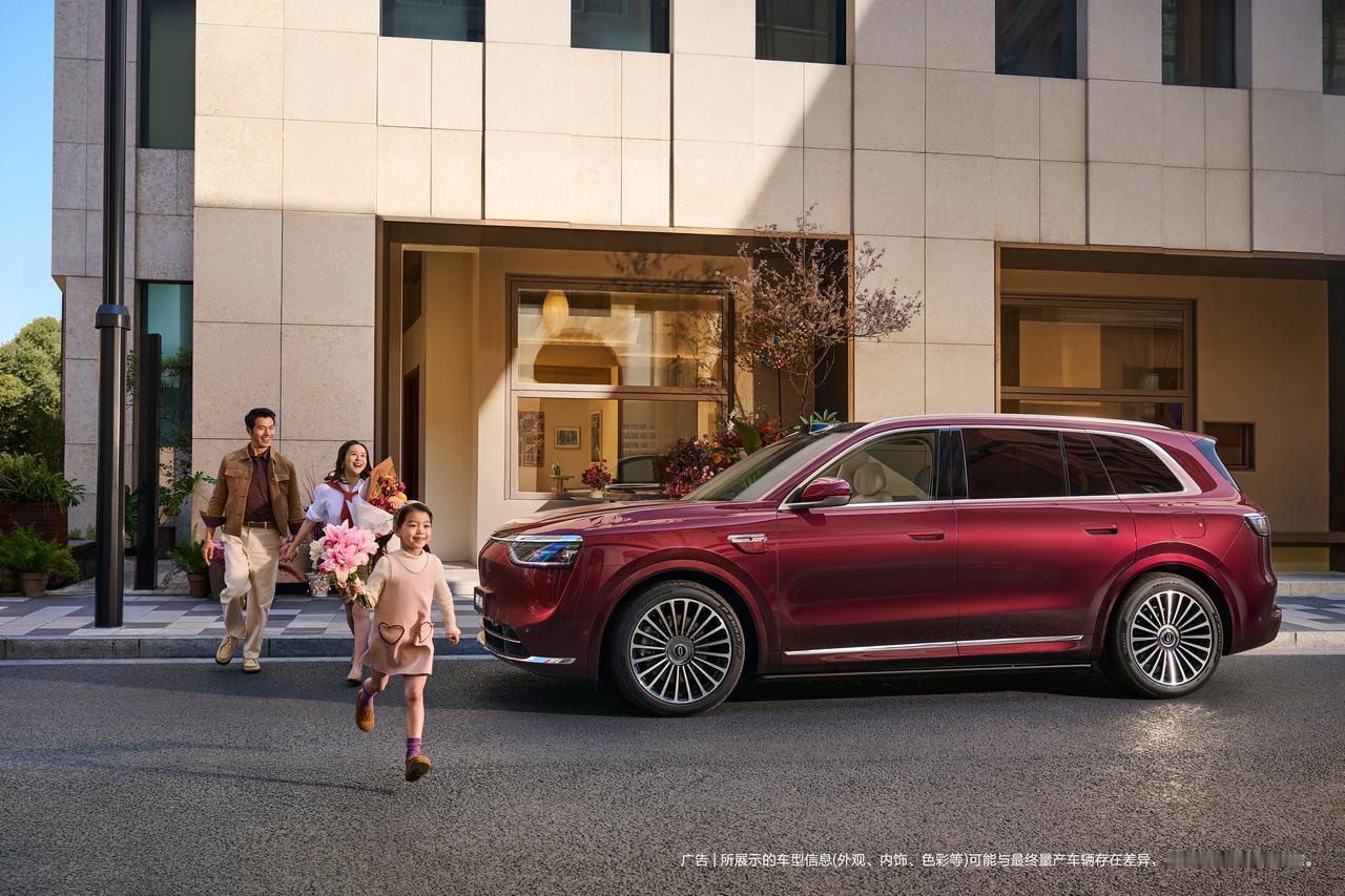 不知道从什么时候，年轻家庭在车辆的选择上，除了追求续航和科技之外，对于颜值也有了