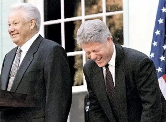 哈哈哈，事情会不会按照这个样子发展呢！