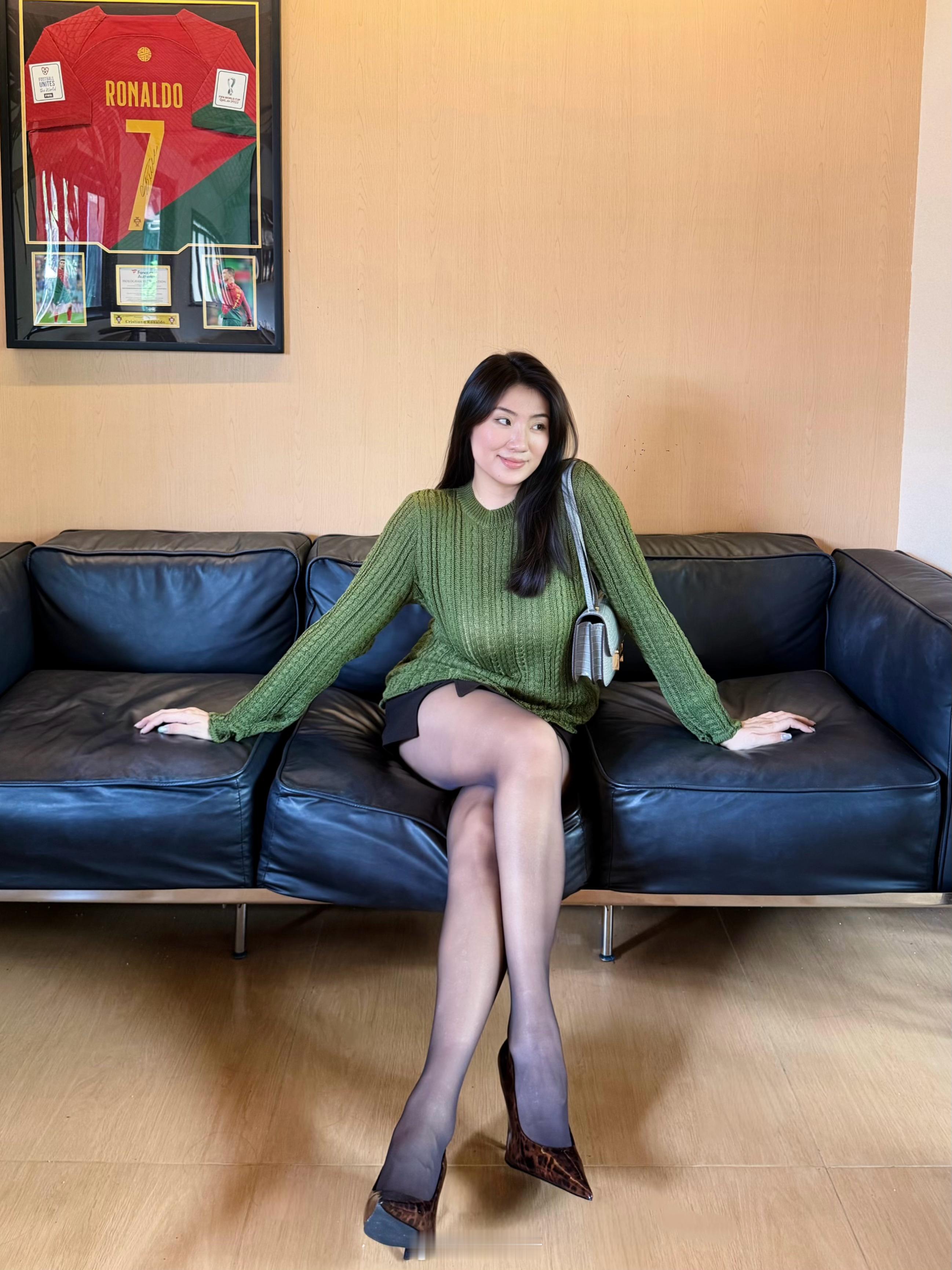 高个子和尖头高跟鞋绝配穿搭时尚穿搭时尚博主穿什么今天穿什么OOTD[超话]  ​