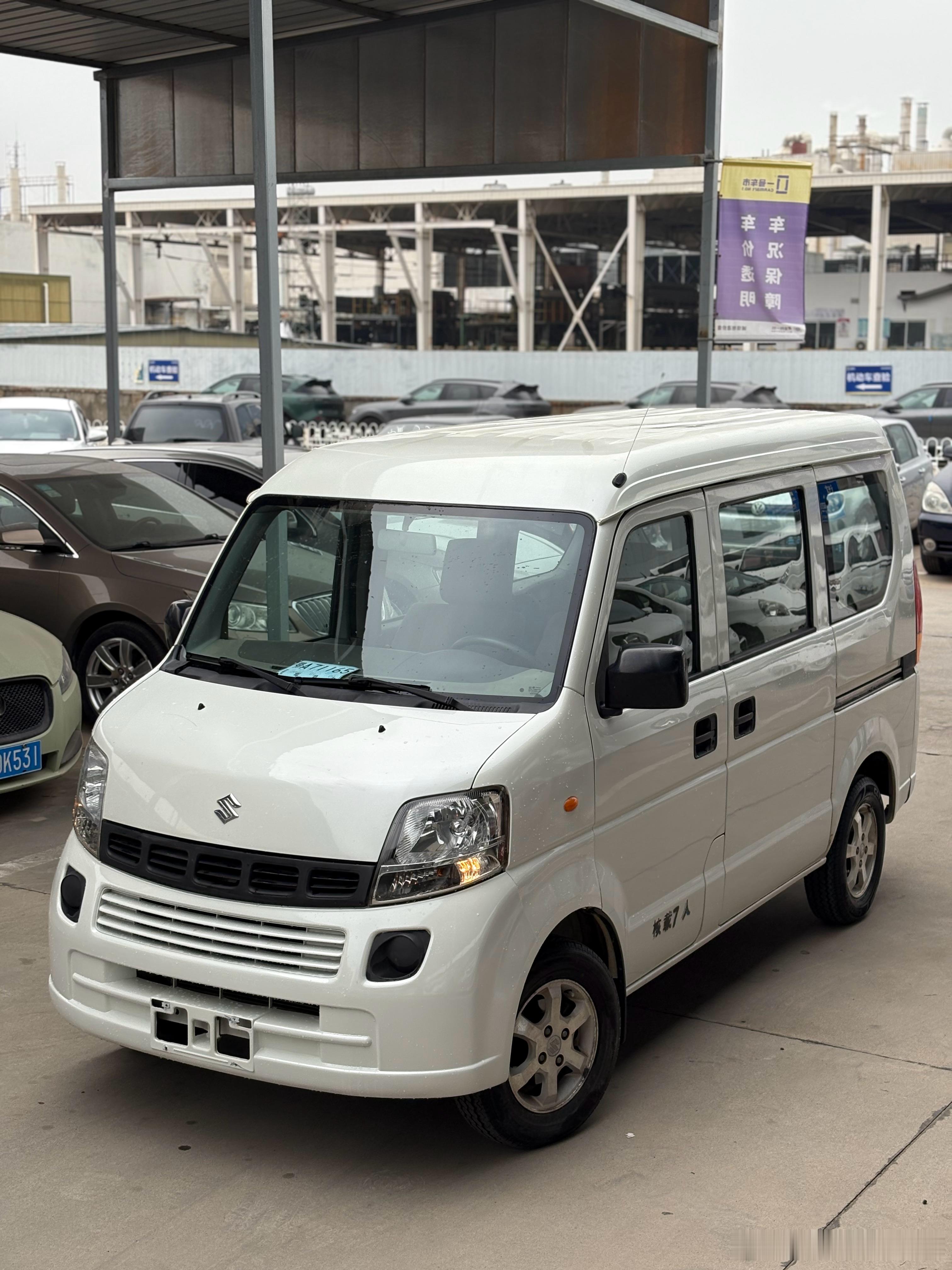 忘了Ta吧 我开面包车养你🚗2014年 铃木浪迪 1.4L手动两驱高配实表6万