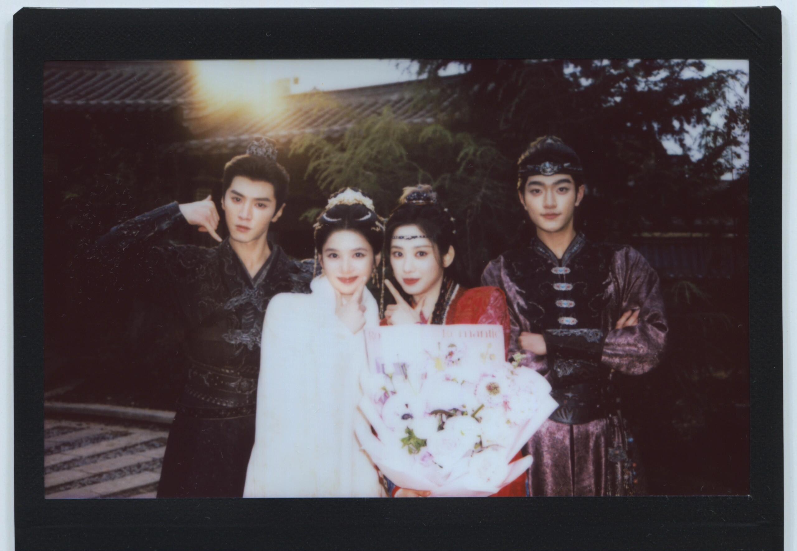 梦花廷按新规编辑了演员排序梦花廷按姓氏笔画编辑了演员排序非常认可剧组的这个做法，