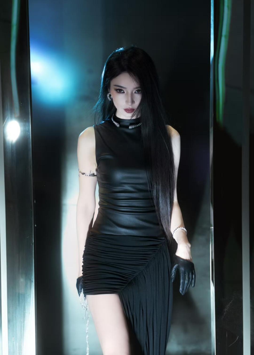 《浪姐7》初舞台这票数是认真的吗？
虽然不淘汰了，但何宣林得了评审团50票最后才