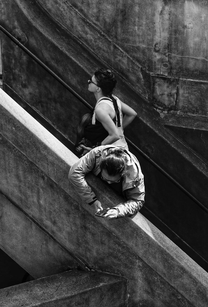 大道至简的含义家务的尽头是：少物运动的尽头是：静坐教育的尽头是：放手爱情的尽头是