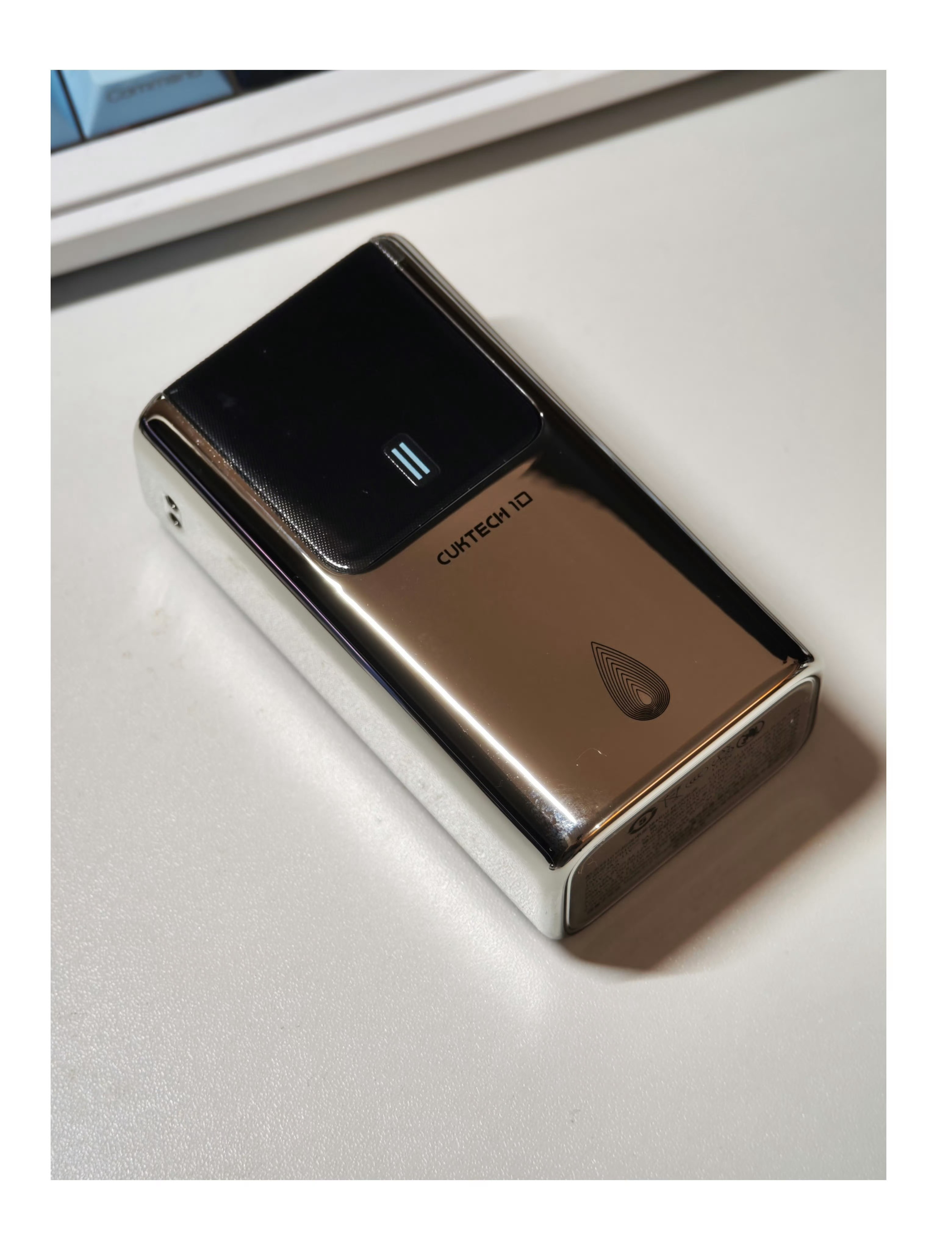 评论区给铁粉抽个酷态科10Mini电能棒（充电宝）三体版