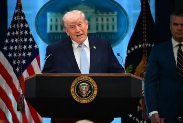 伊朗的赔偿有着落了！伊朗打仗的损失，终于有人赔了。钱从哪来？两条路已经铺得明明白