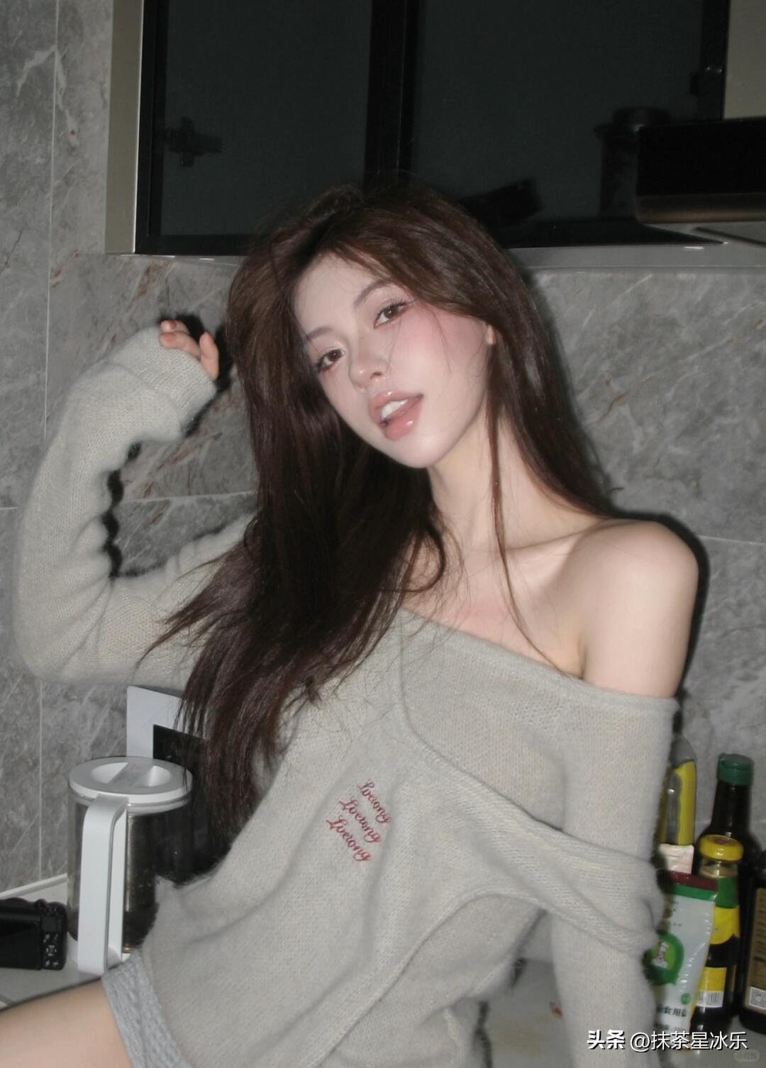 居家穿搭穿搭 女生怎么穿搭会看上去很优雅? 高级感穿搭，温柔风穿搭。 女生怎么穿