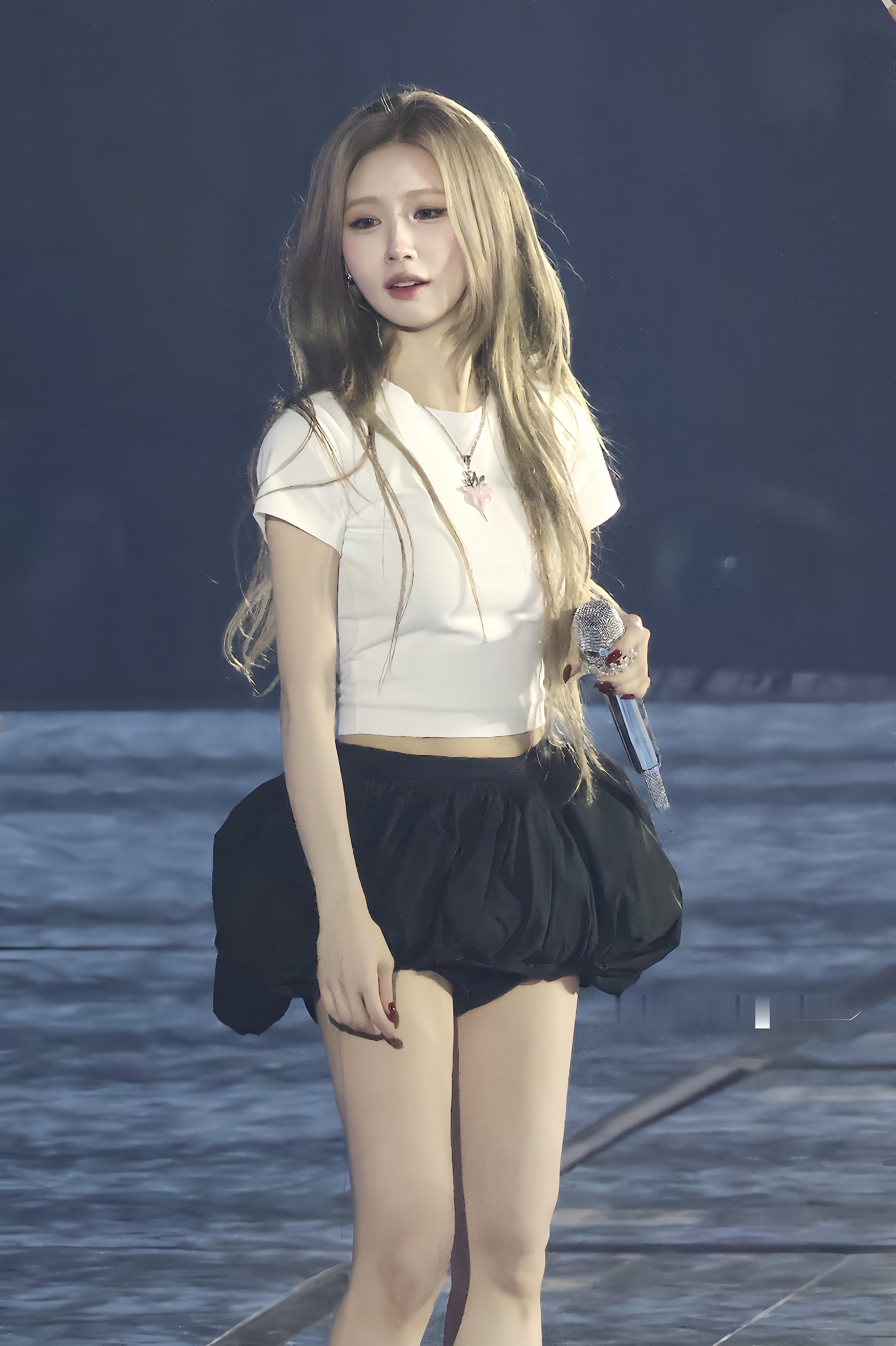 嗑颜bot 赵美延 天使兔🐰 