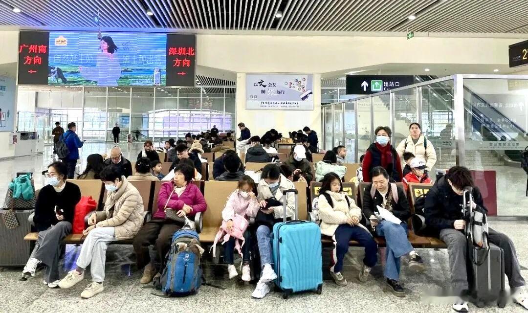 2月2日2026年春运正式开启，南沙北站也迎来了改造改名后的首个春运!
车站数据