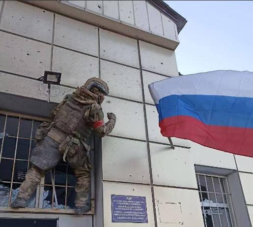 乌克兰割不割地，其实对于俄罗斯来说，已经无所谓了。普京表态，俄罗斯将使用武力，解