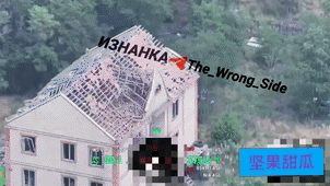 在东部军区作战区内，乌克兰武装部队的一个无人机控制中心和一辆皮卡车被小航弹袭击摧