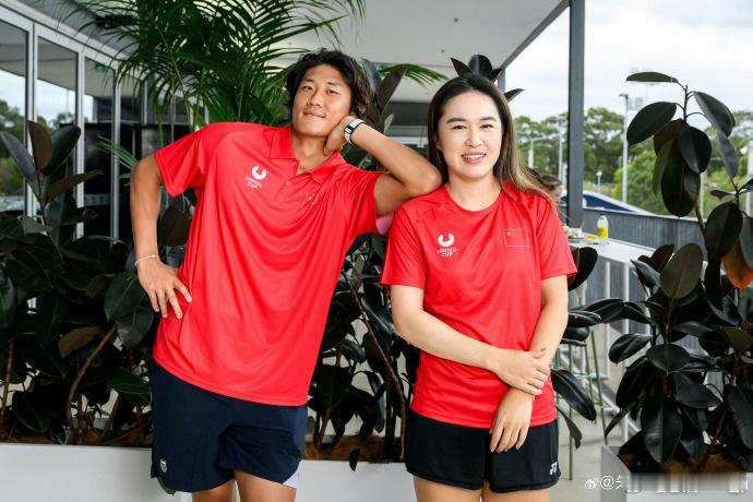 朱编剧可惜了！后面确实扛不住姆博科的进攻火力悉尼赛区B组小组赛，朱琳6-2/2-