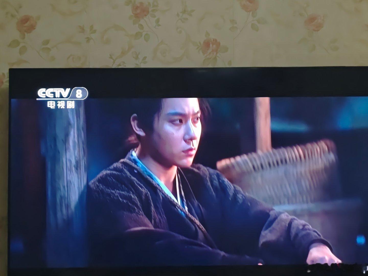 心疼周奇！唱歌厉害，演戏也不错，就是不够高大帅气，《藏海传》里伺候肖战，《长安二