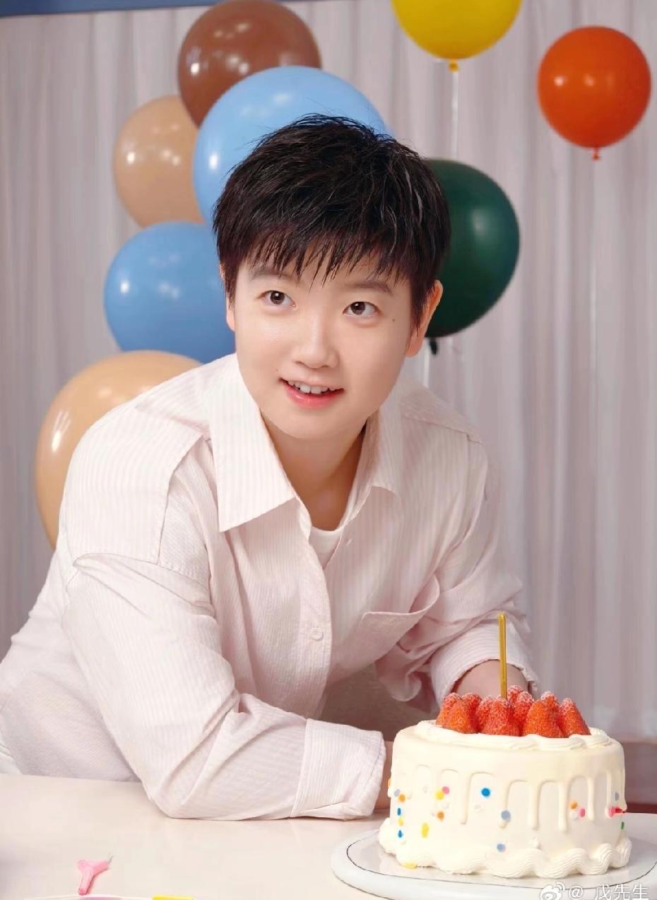 都是硬仗，精彩赛事不容错过
甜甜能不能小组出线，全看今日
【2026澳门世界杯】