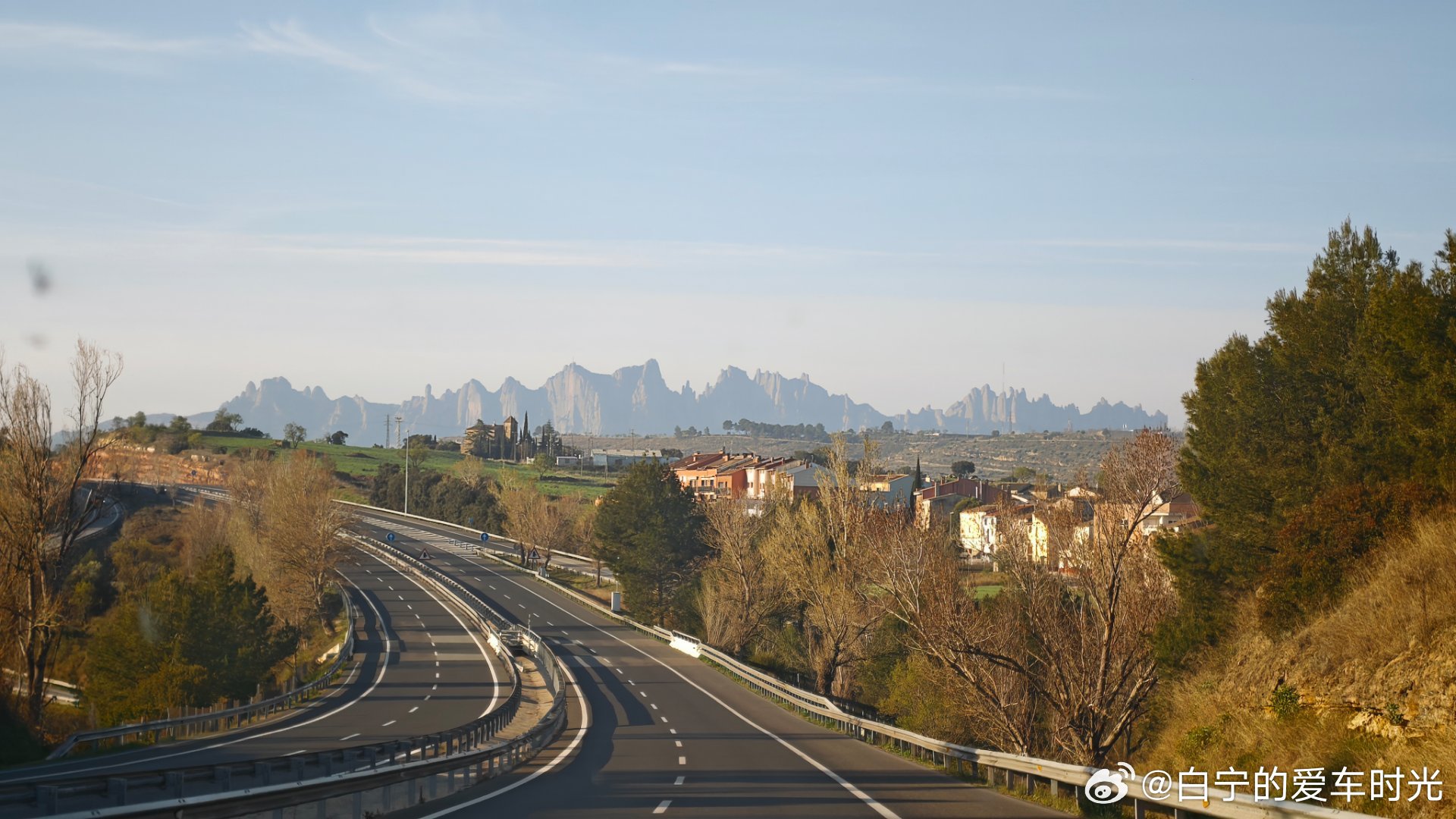 返回，锯齿山看起来还是很震撼的。 