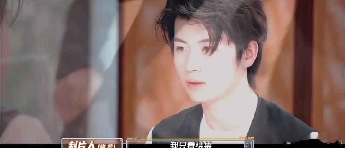 #黄誉博 执行导演小黄到位#作为执行导演，小黄也是十分优秀，我们更加深刻地看到了