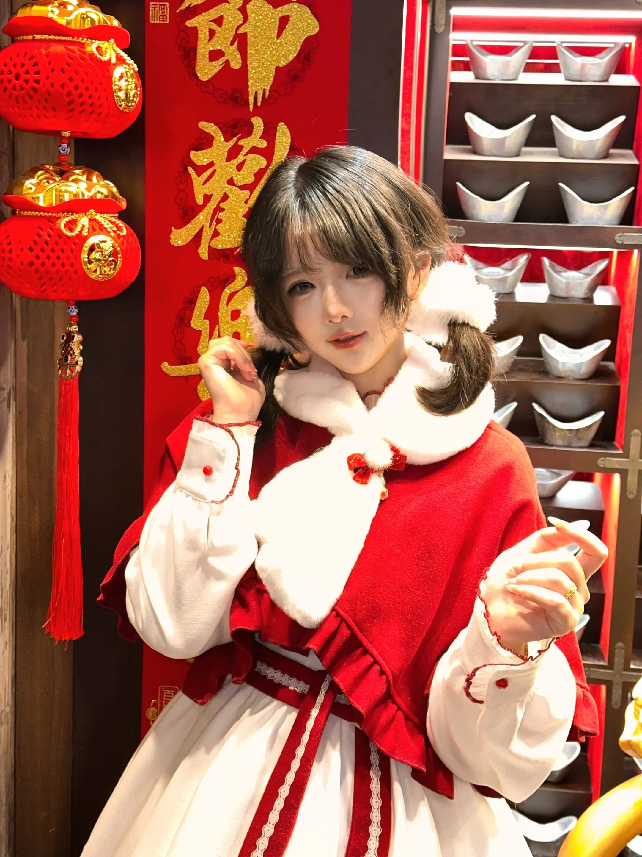 年年圆 年年愿。