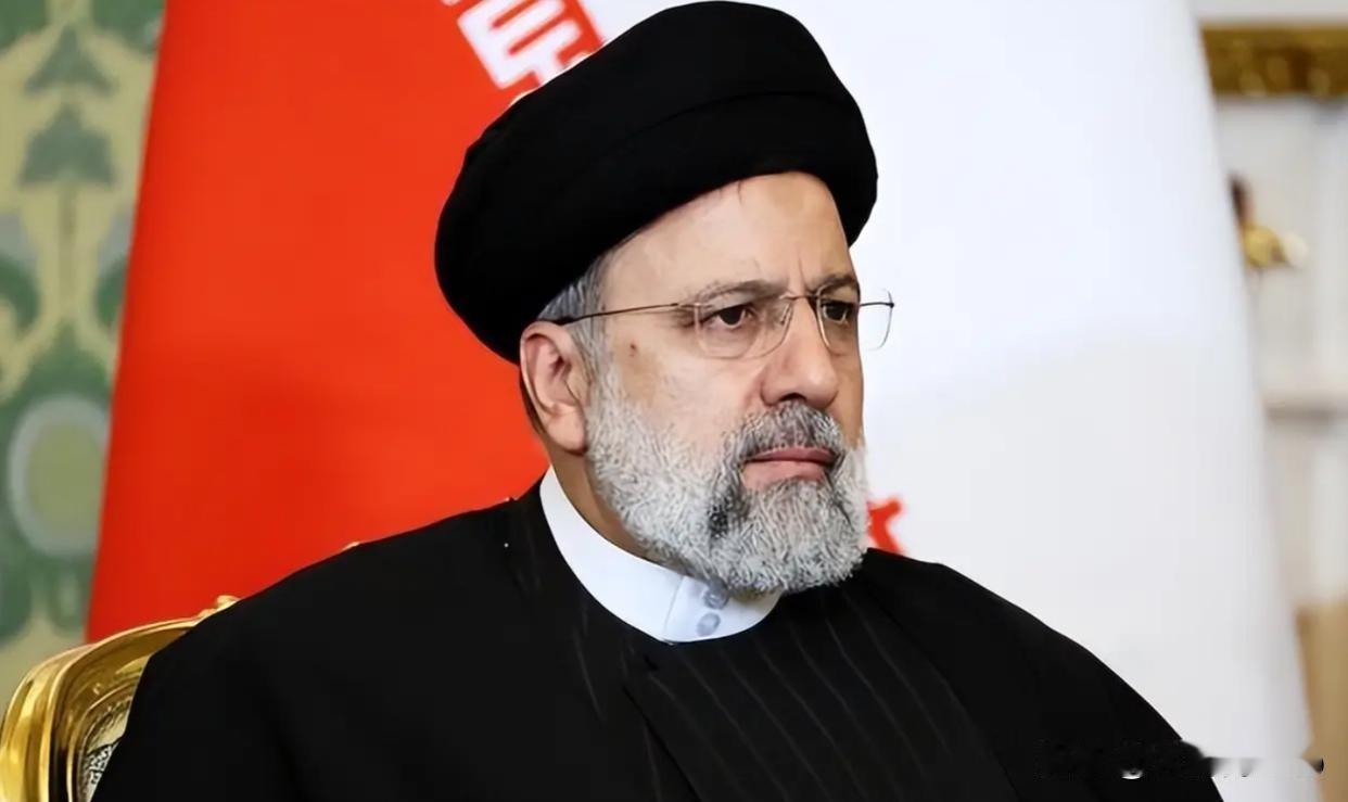 伊朗街头怒吼，85岁老帅还能撑多久？
 
2026年1月，德黑兰街头爆发大规模骚