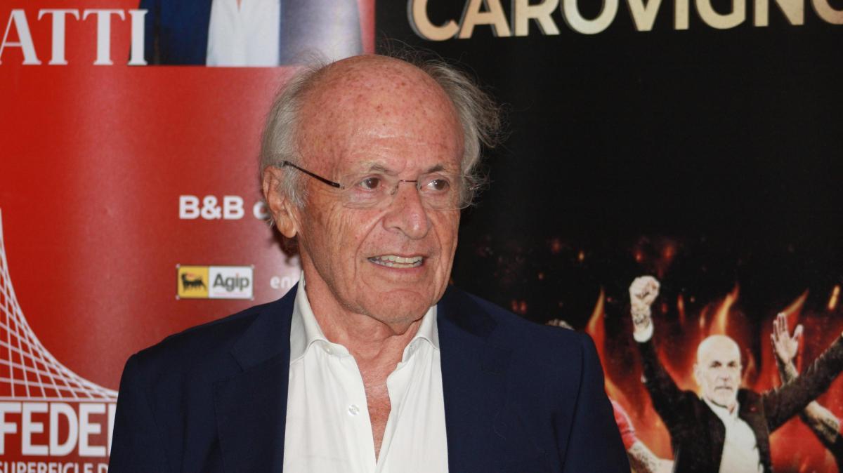 【佩莱加蒂锐评】去年我们尝到了苦头，今年你们怎么还能批评AC米兰呢？在2024年