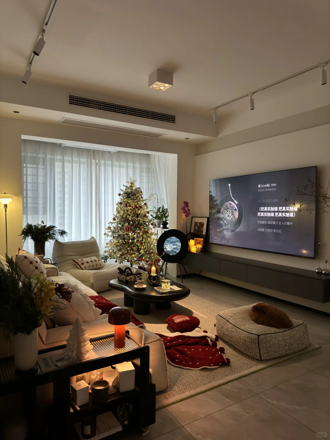 Christmas 🎄🧣我的小家圣诞氛围越来越浓了