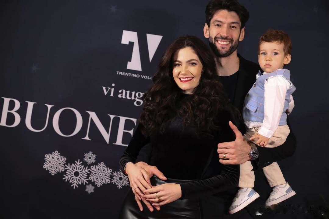 弗拉维奥和家人男排国际排坛动态