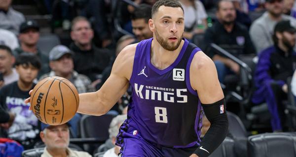 萨克拉门托国王后卫扎克·拉文计划行使自己价值4890万美元的下赛季球员选项。据悉
