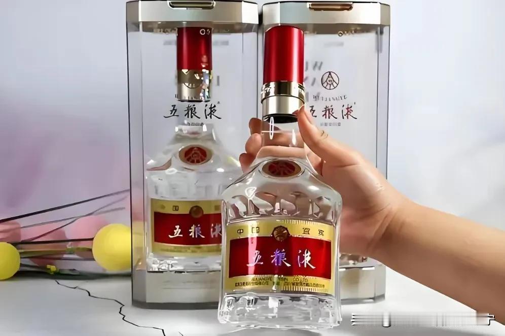 合肥教师被“下套”事件，谈谈我的看法：
    苍蝇不叮没缝的蛋，作为人民教师，