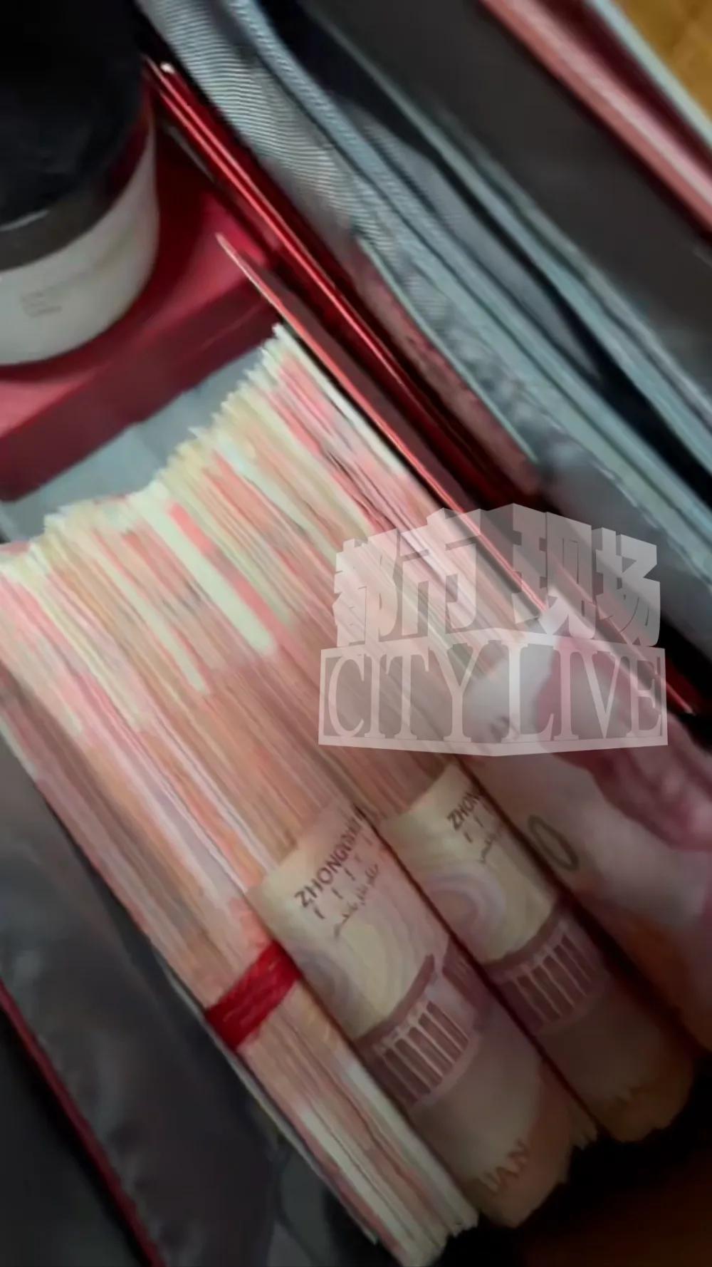 面对数万现金与黄金首饰毫不动心，这般拾金不昧的善举，在当下实属难能可贵。
（个人