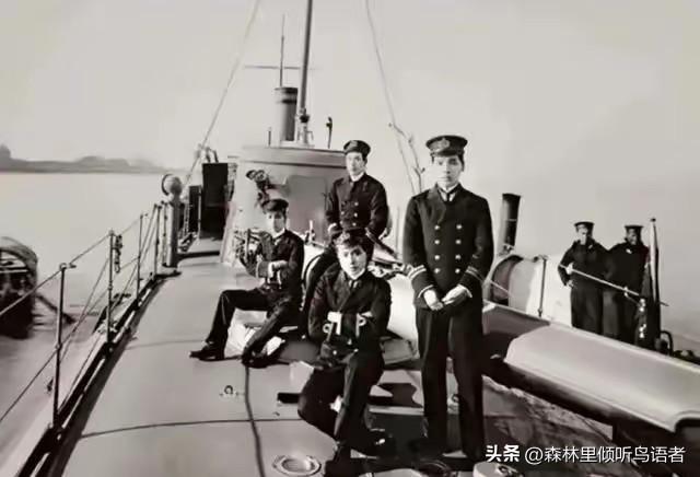 1949年4月23日，渡江战役推进至最关键的节点，人民解放军突破长江天险，南京城