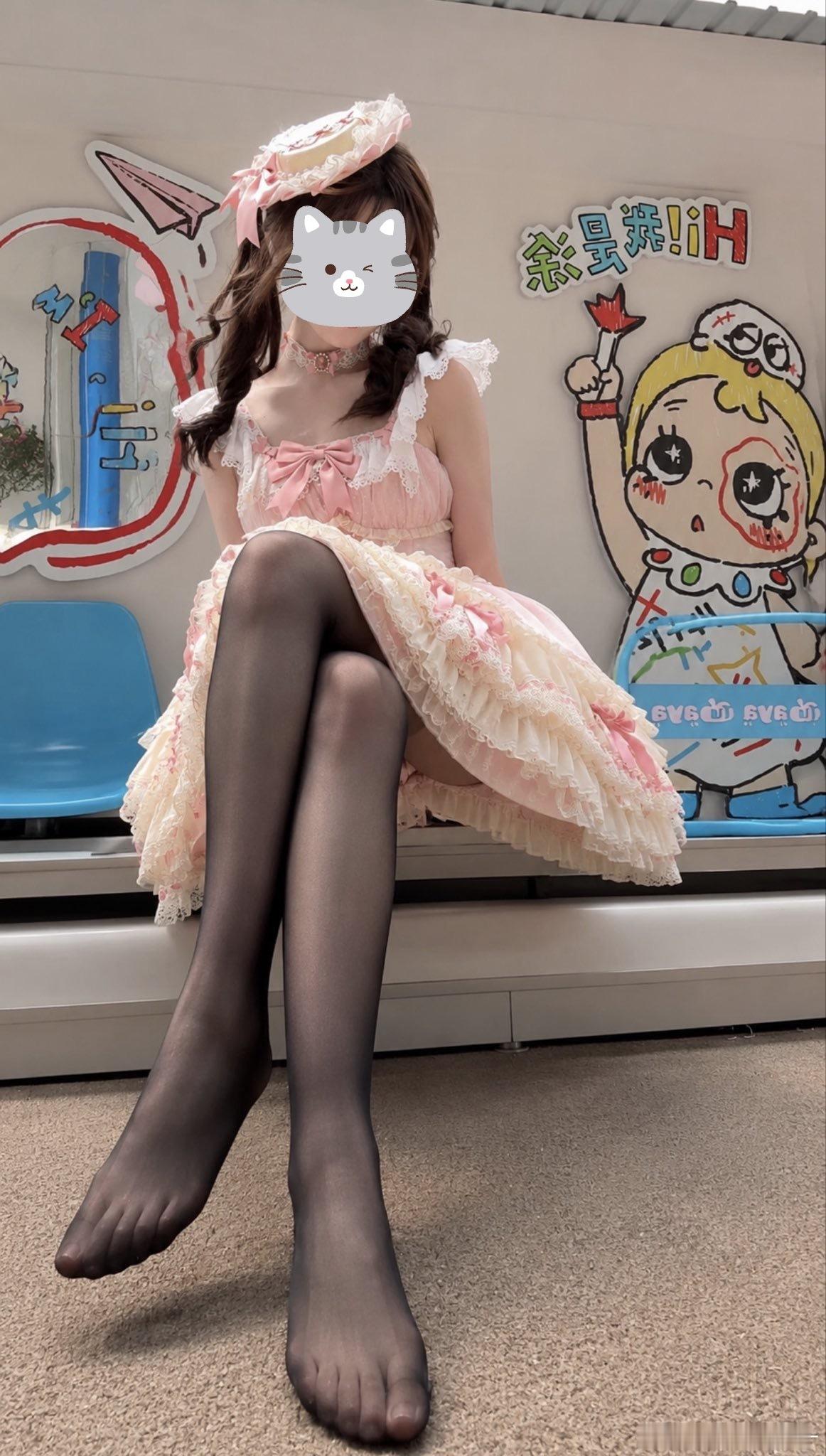 天真的女孩以为见一面 就能解决问题